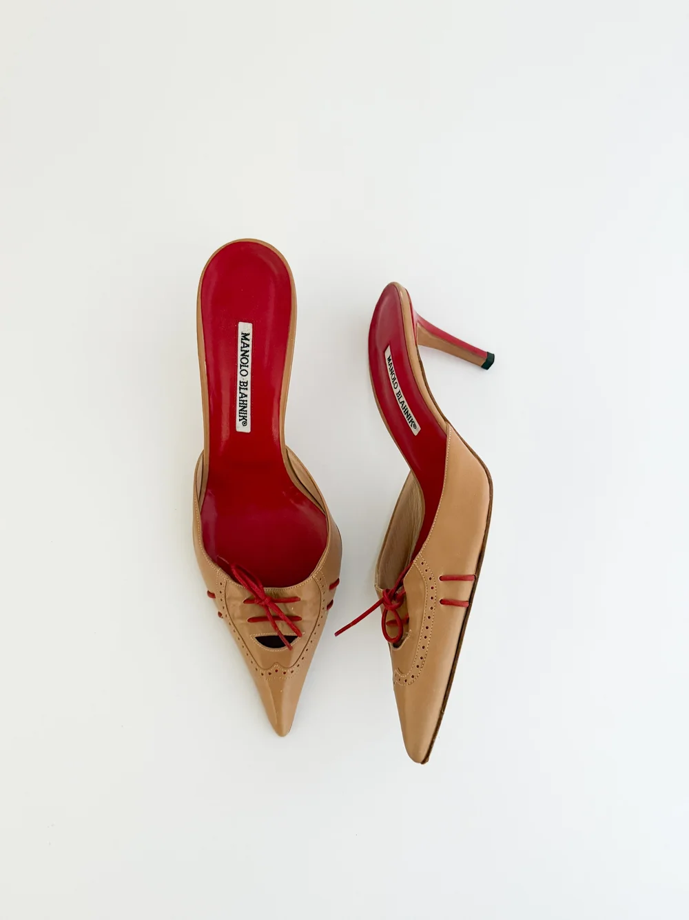 Manolo Blahnik Tan & Red Leather Bow Mule Heels (US 9 / IT 40